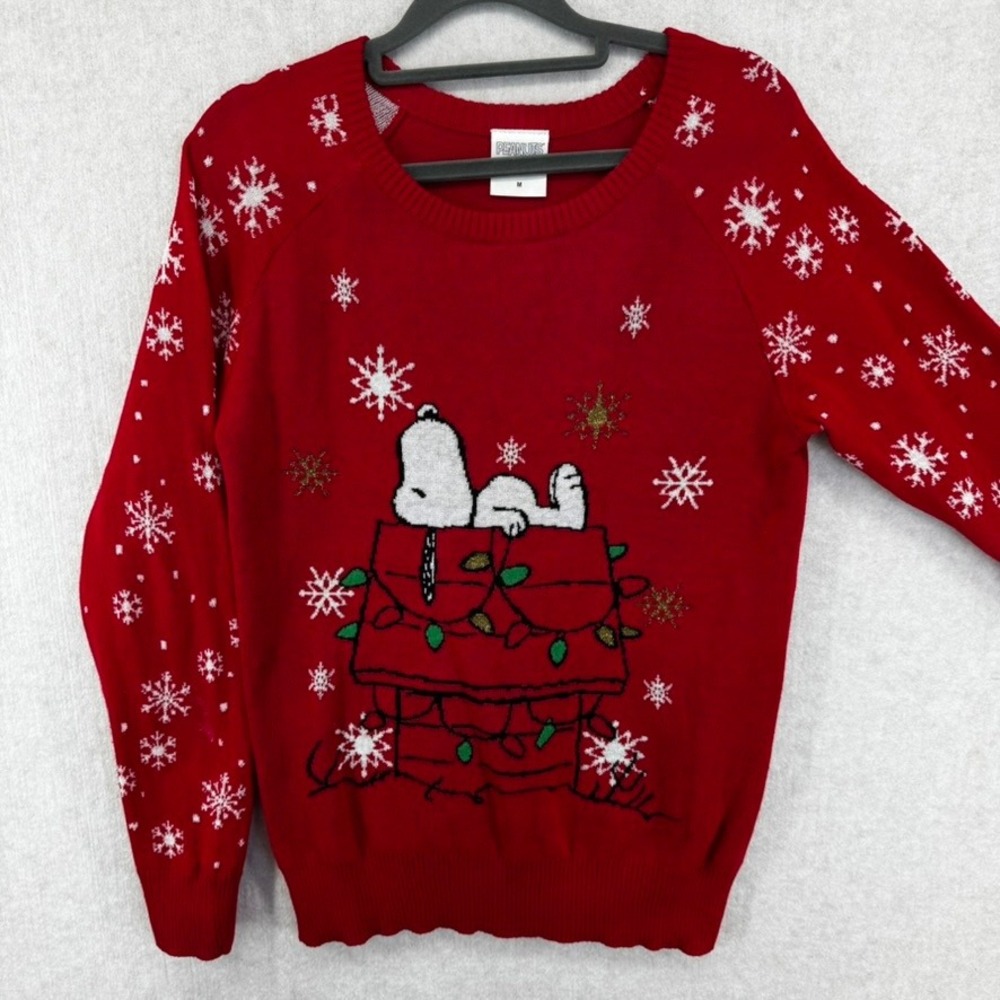 Womens Medium Peanuts Snoopy Christmas Holiday Sweater Red Snowflake
